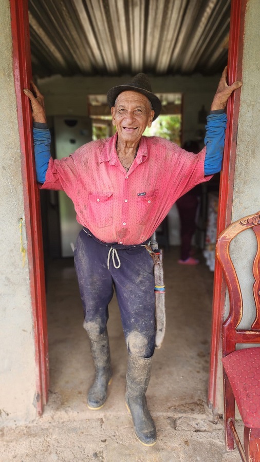 colombian coffee farmer